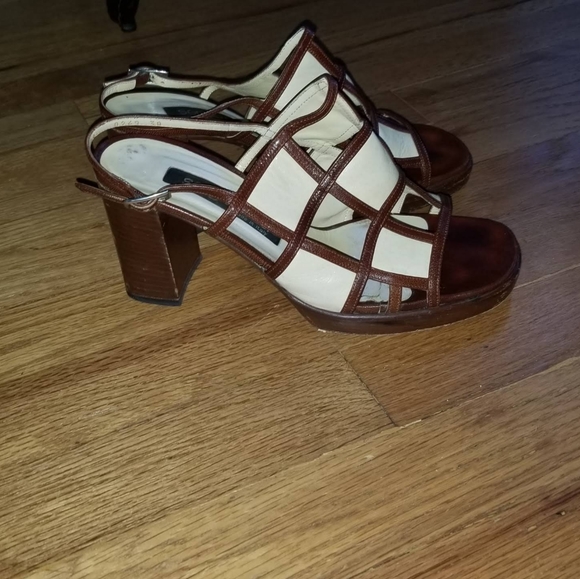 Sergio Rossi Leather Heels - Picture 4 of 11